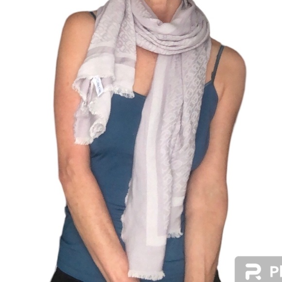 Calvin Klein soft gray shawl Wrap rayon - Picture 1 of 6